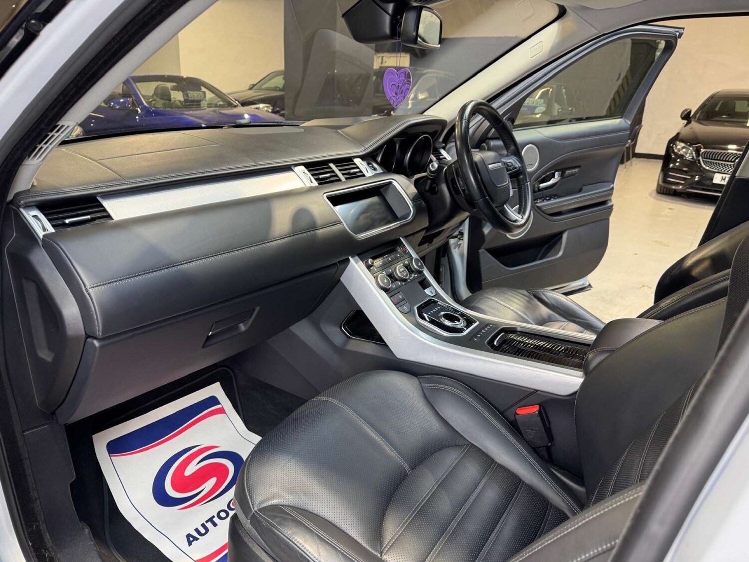 Used Land Rover Range Rover Evoque 2017 for sale - 77101107: Photo 74