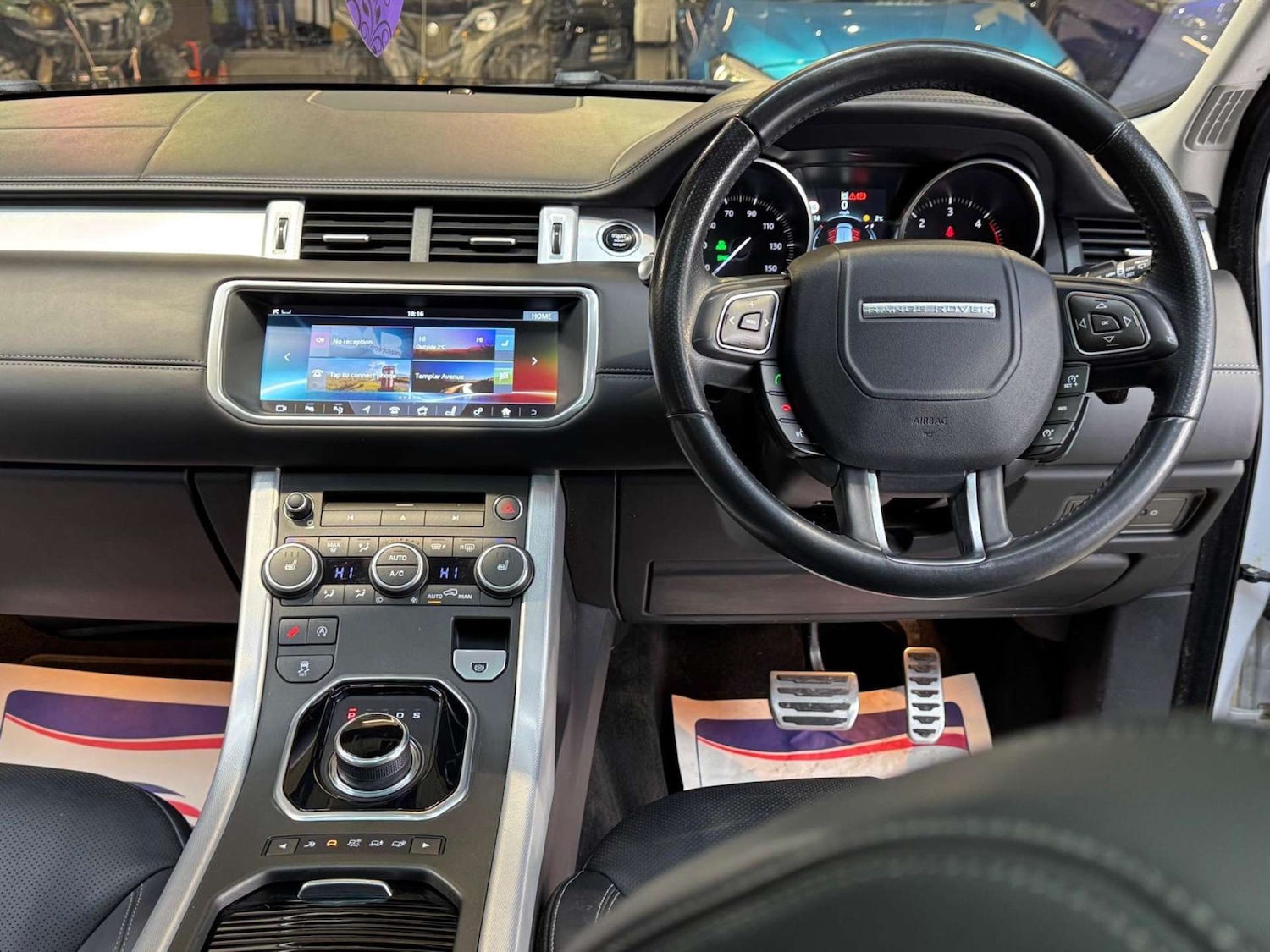 Used Land Rover Range Rover Evoque 2017 for sale - 77101107: Photo 9