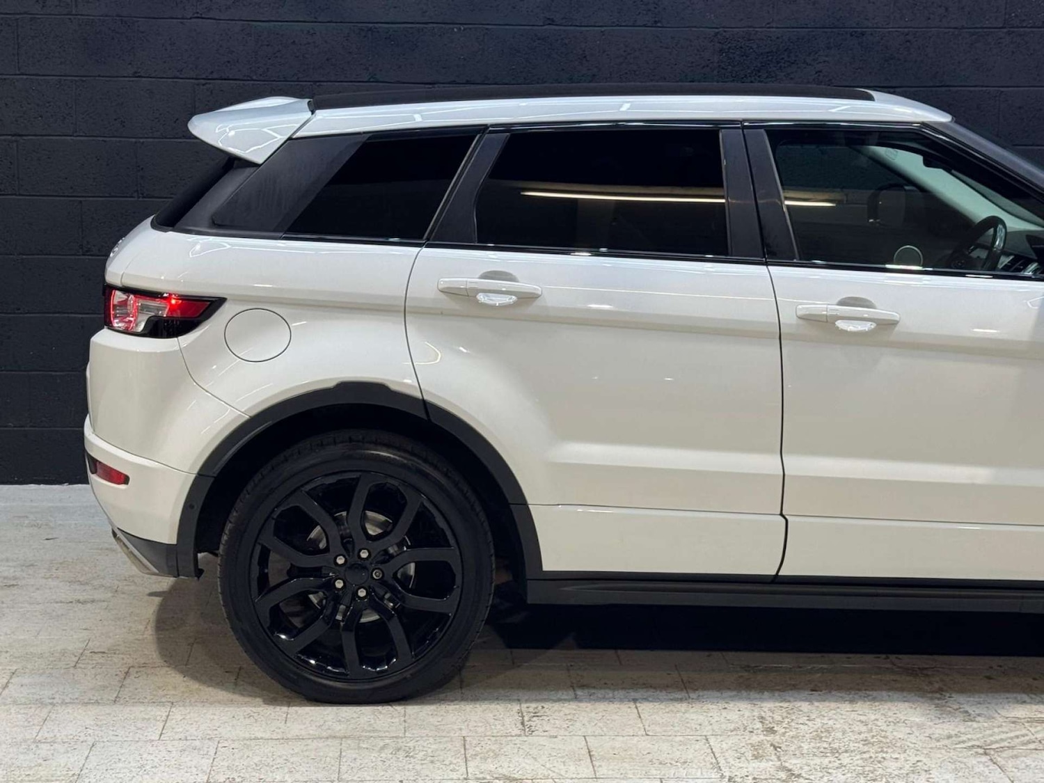 Used Land Rover Range Rover Evoque 2014 for sale - 76531551: Photo 10