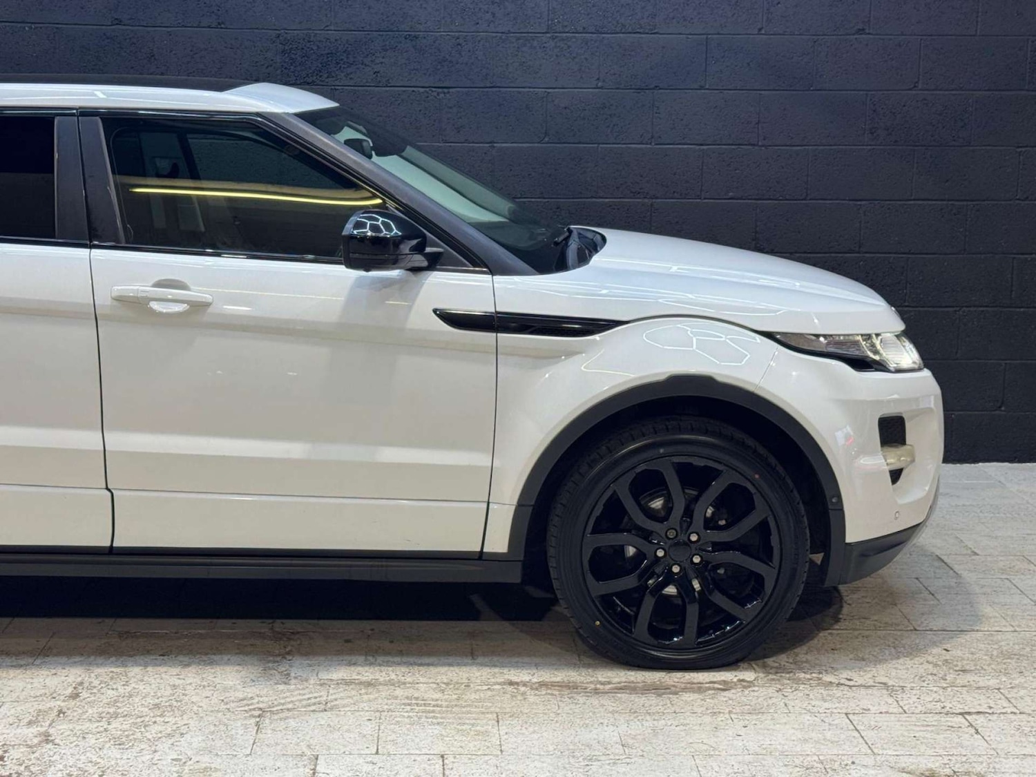 Used Land Rover Range Rover Evoque 2014 for sale - 76531551: Photo 13