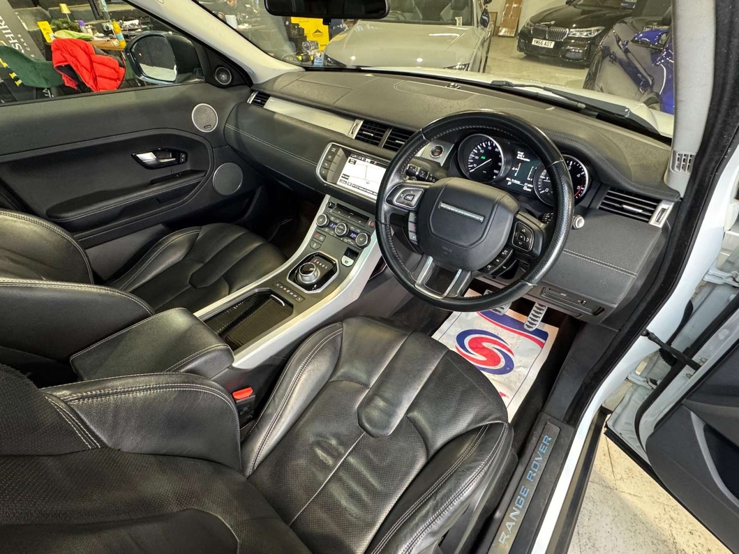 Used Land Rover Range Rover Evoque 2014 for sale - 76531551: Photo 3