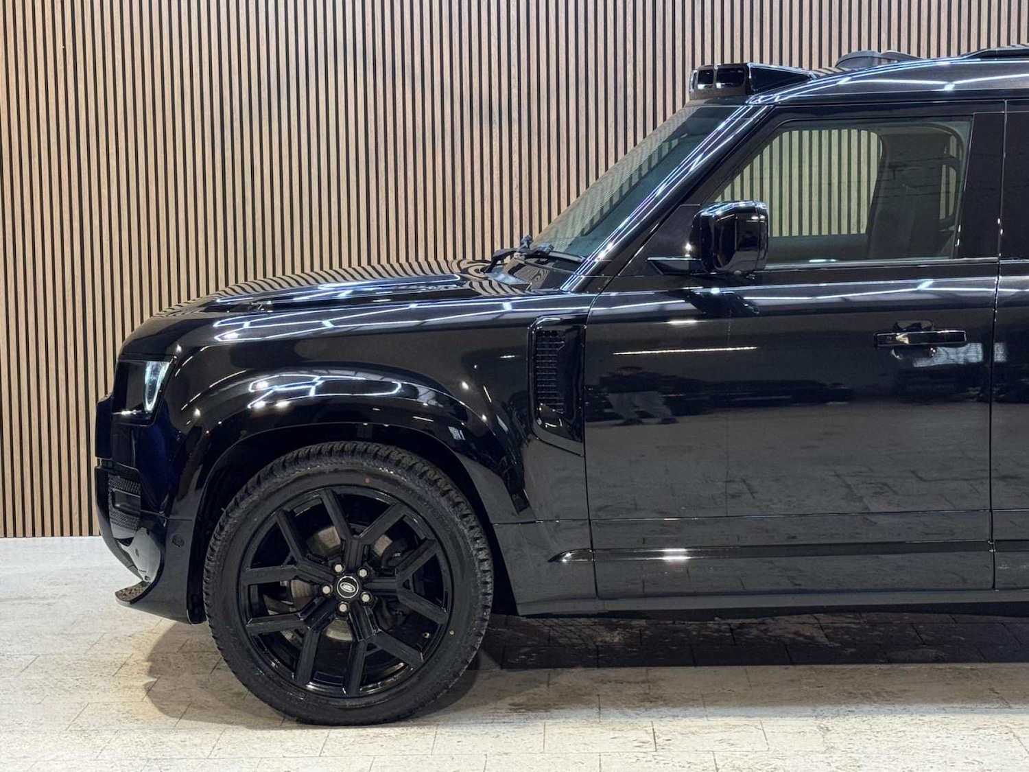 Used Land Rover Defender 2020 for sale - 77765794: Photo 29