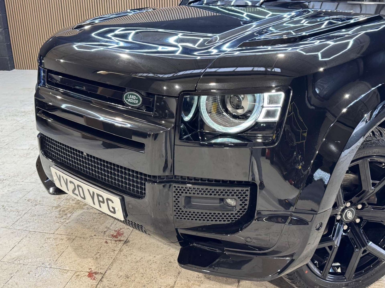 Used Land Rover Defender 2020 for sale - 77765794: Photo 39