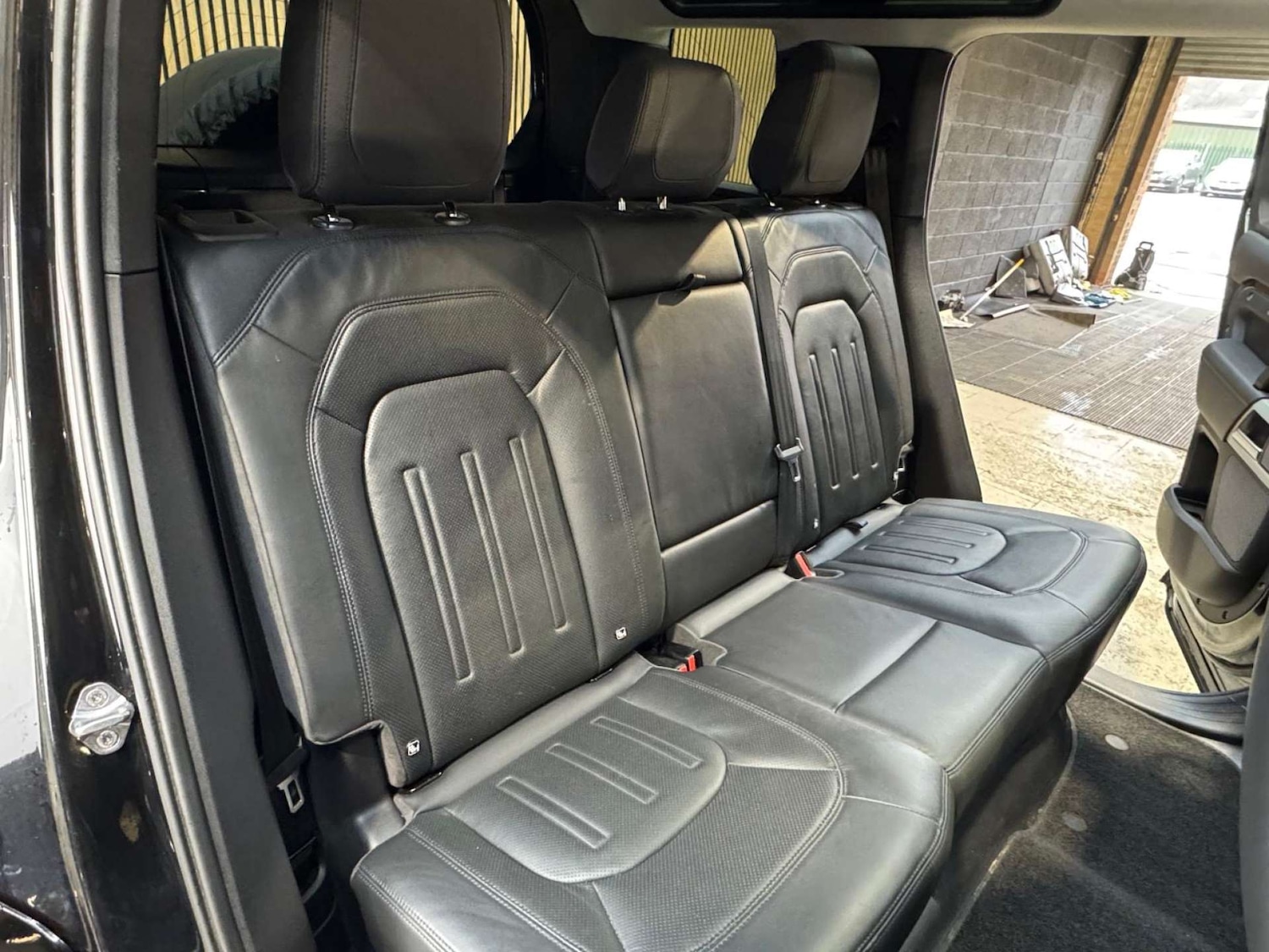 Used Land Rover Defender 2020 for sale - 77765794: Photo 64