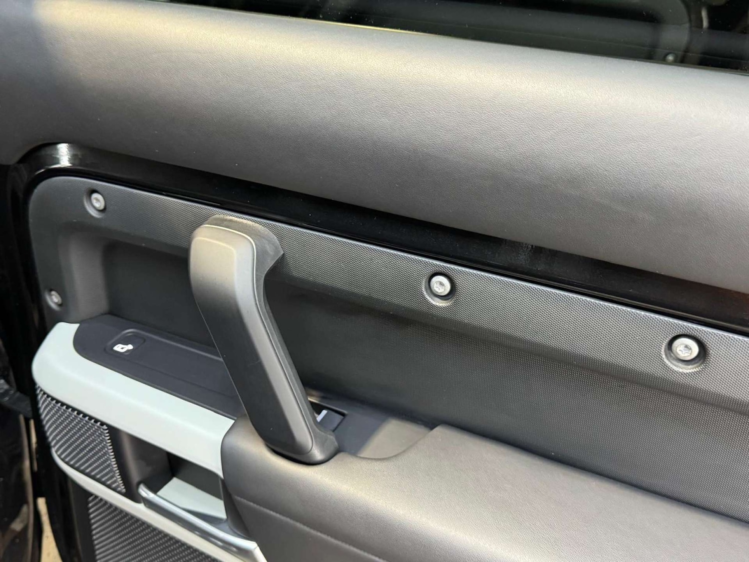 Used Land Rover Defender 2020 for sale - 77765794: Photo 67