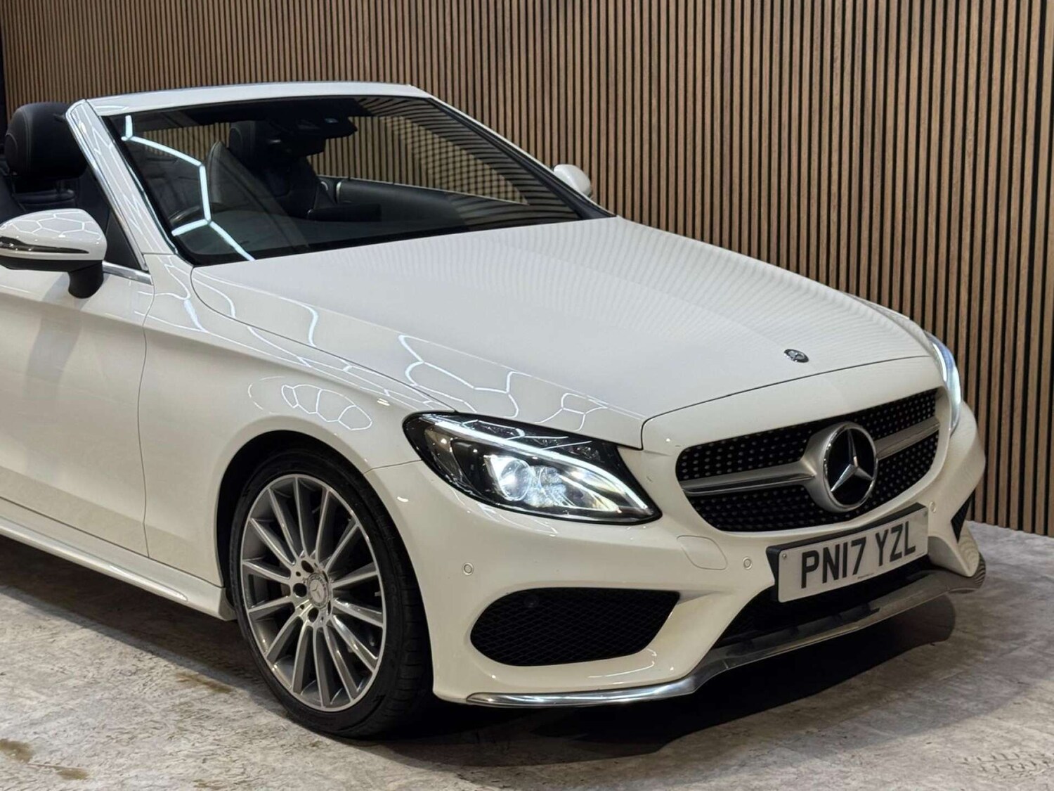 Used Mercedes-Benz C Class 2017 for sale - 77946335: Photo 21