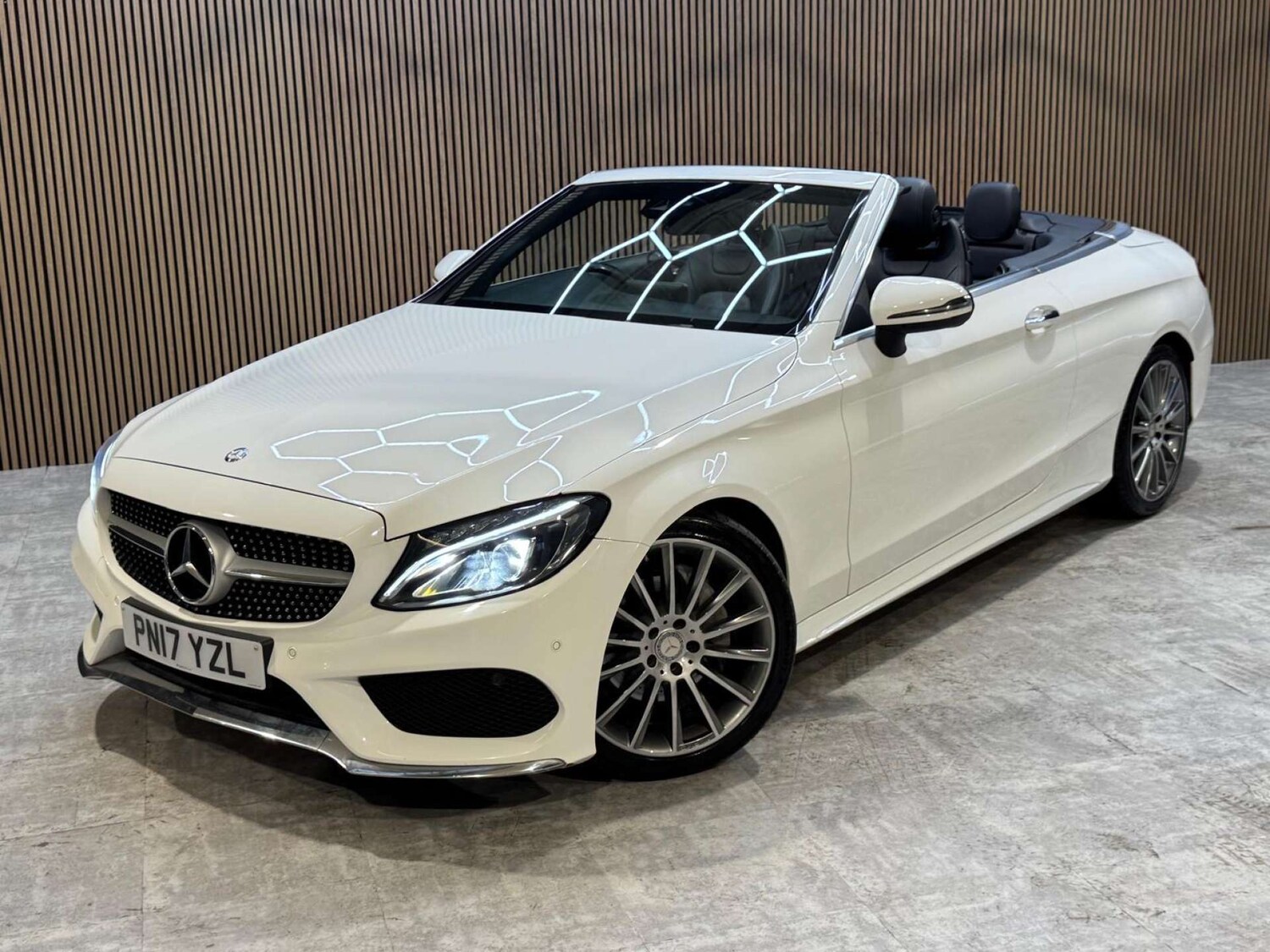 Used Mercedes-Benz C Class 2017 for sale - 77946335: Photo 37