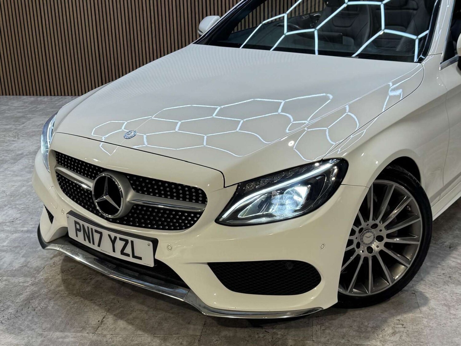 Used Mercedes-Benz C Class 2017 for sale - 77946335: Photo 38