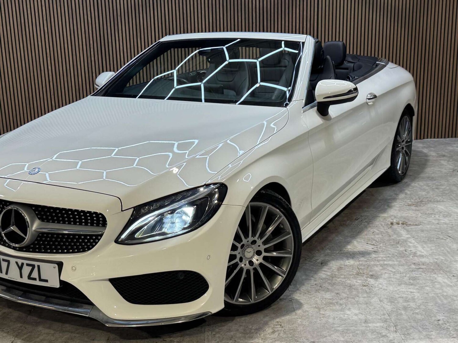 Used Mercedes-Benz C Class 2017 for sale - 77946335: Photo 43