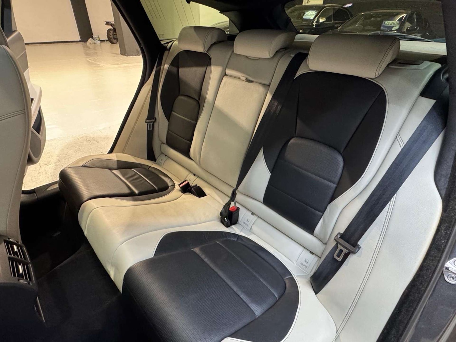 Used Jaguar XF 2018 for sale - 76919174: Photo 22