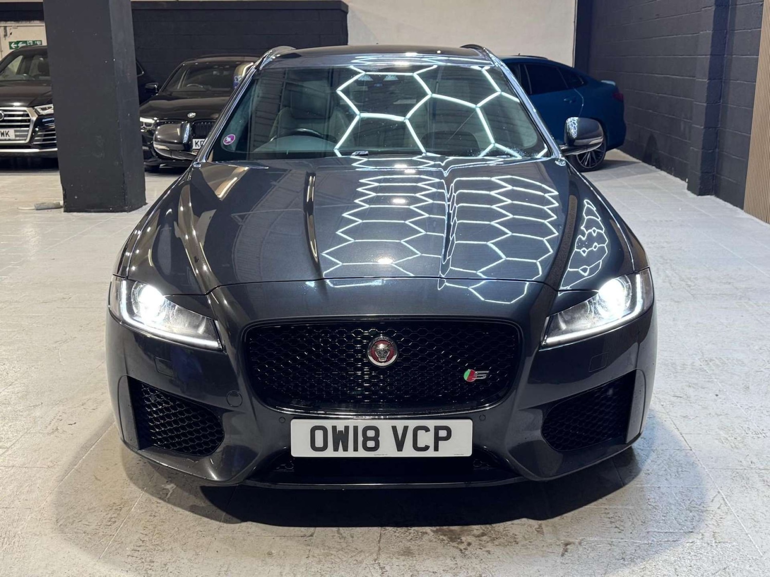 Used Jaguar XF 2018 for sale - 76919174: Photo 6