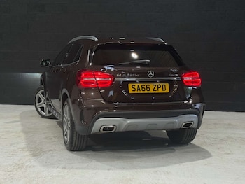 Used Mercedes-Benz GLA 2016 for sale - 75682359: Photo