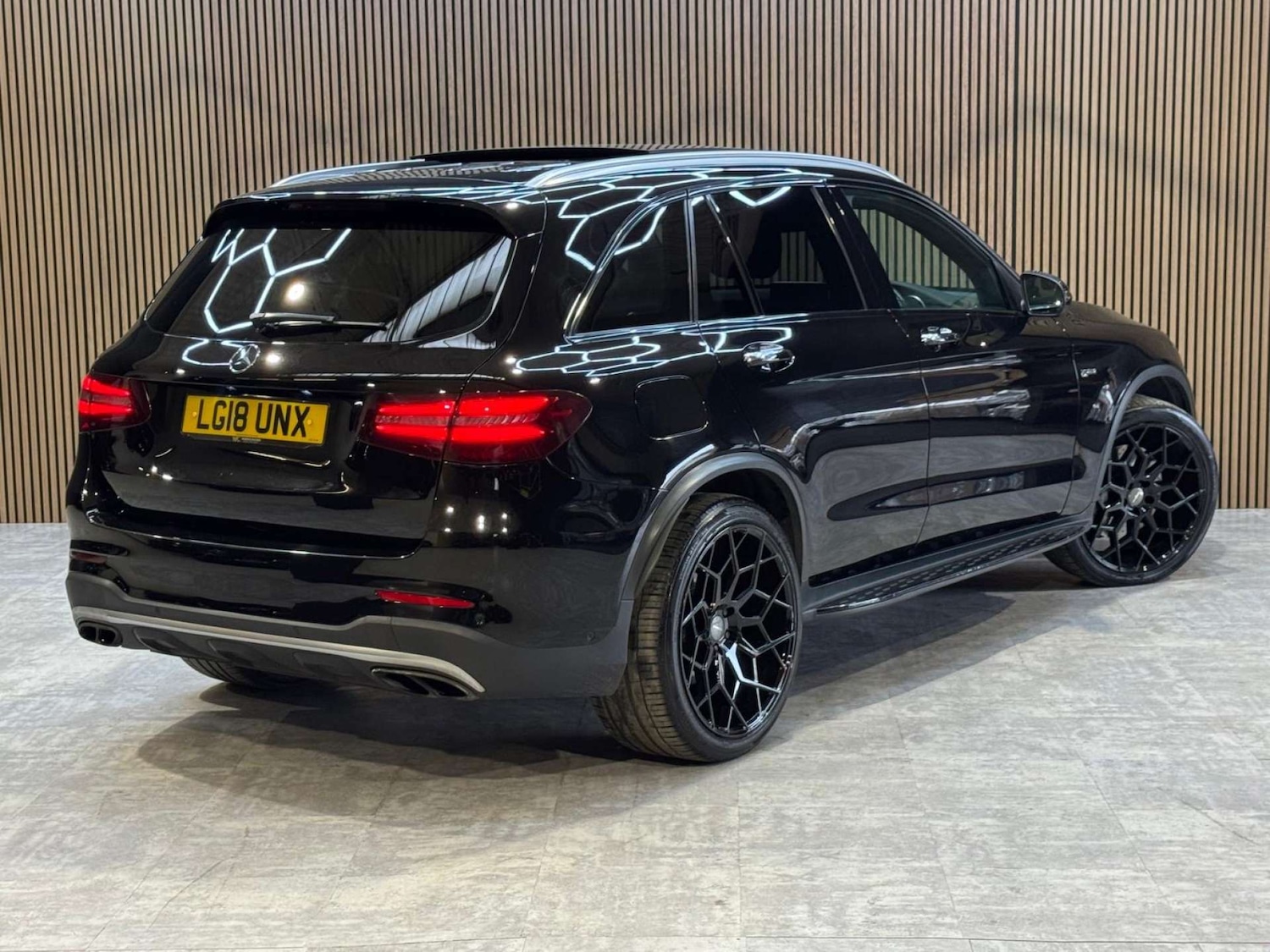 Used Mercedes-Benz GLC 2018 for sale - 77917747: Photo 21