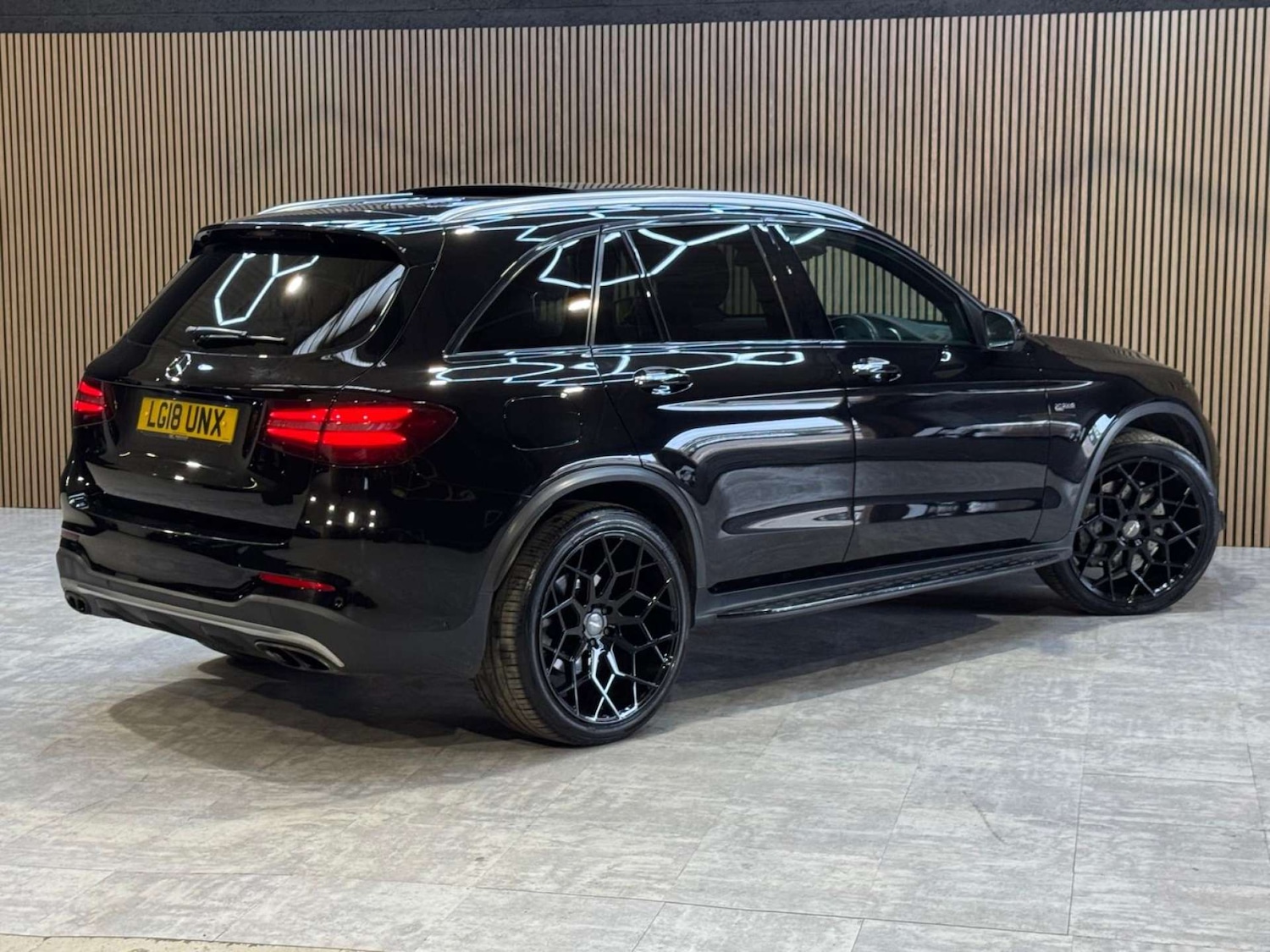 Used Mercedes-Benz GLC 2018 for sale - 77917747: Photo 25