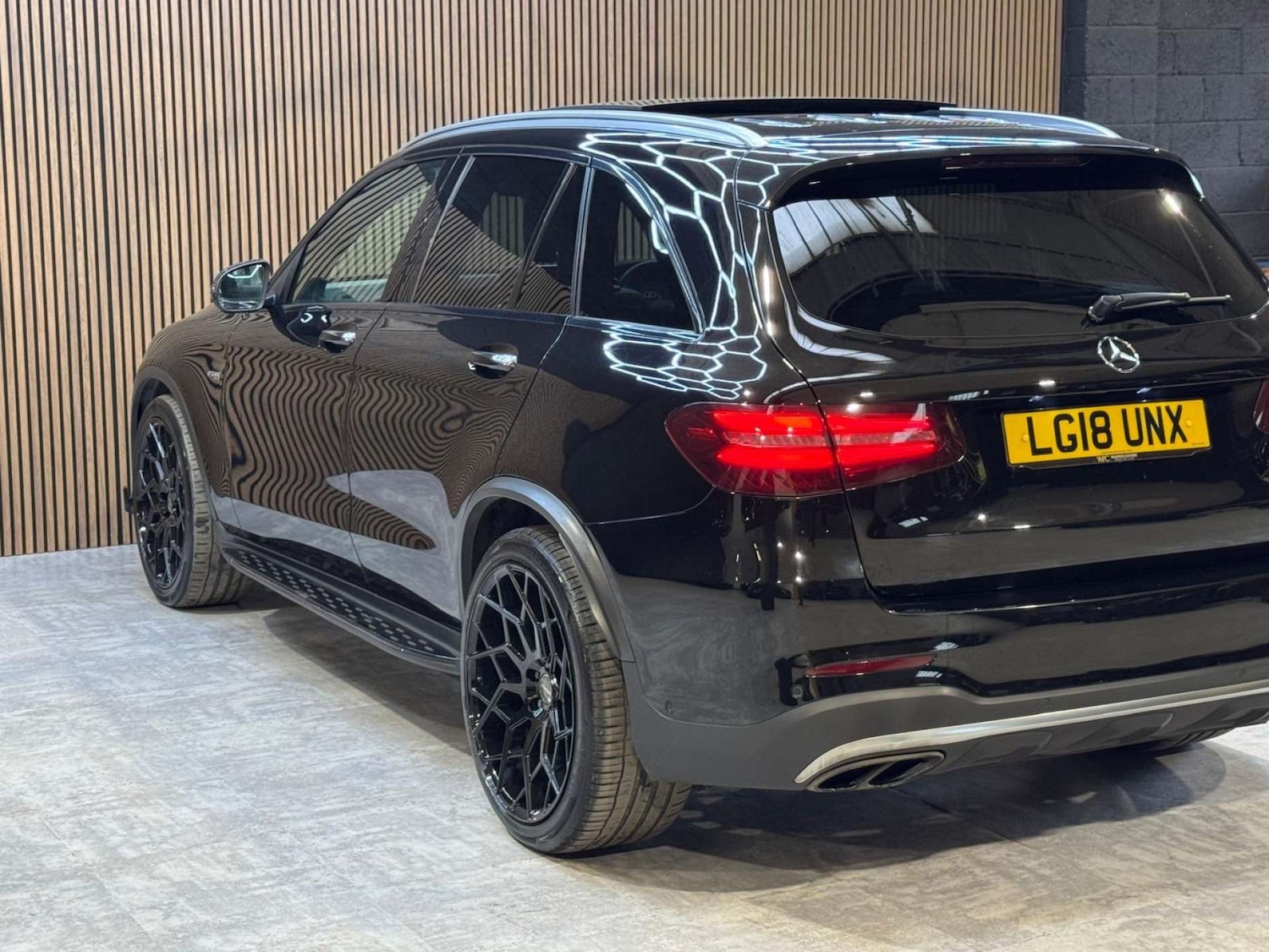 Used Mercedes-Benz GLC 2018 for sale - 77917747: Photo 26