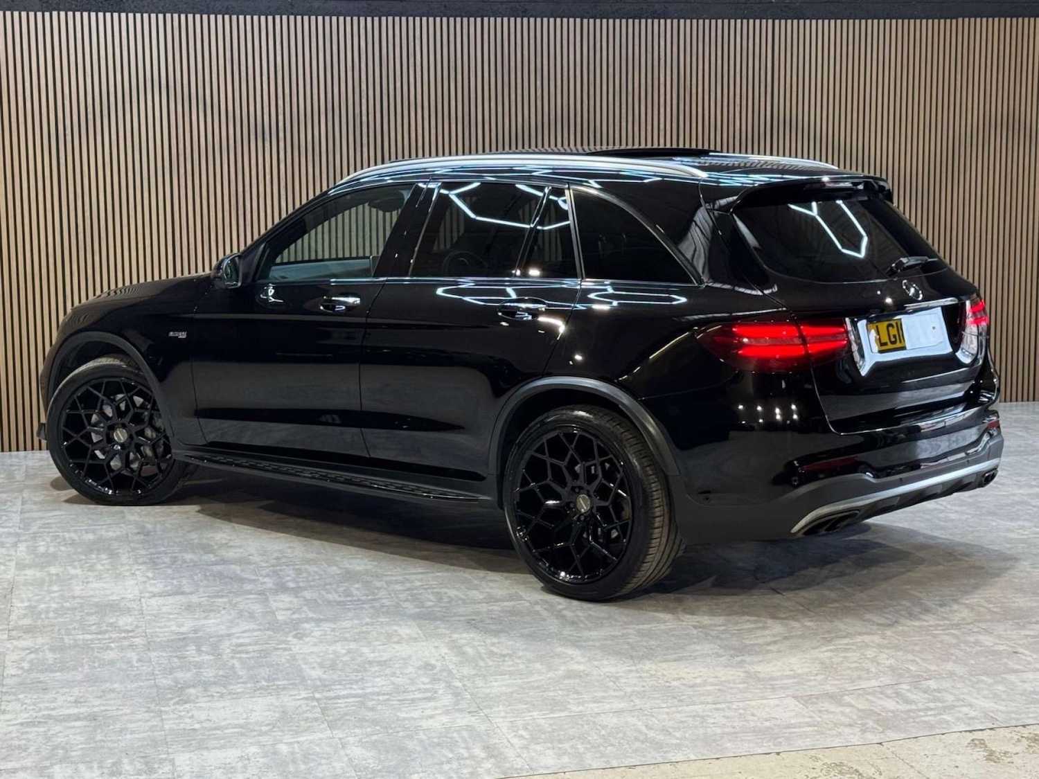 Used Mercedes-Benz GLC 2018 for sale - 77917747: Photo 29