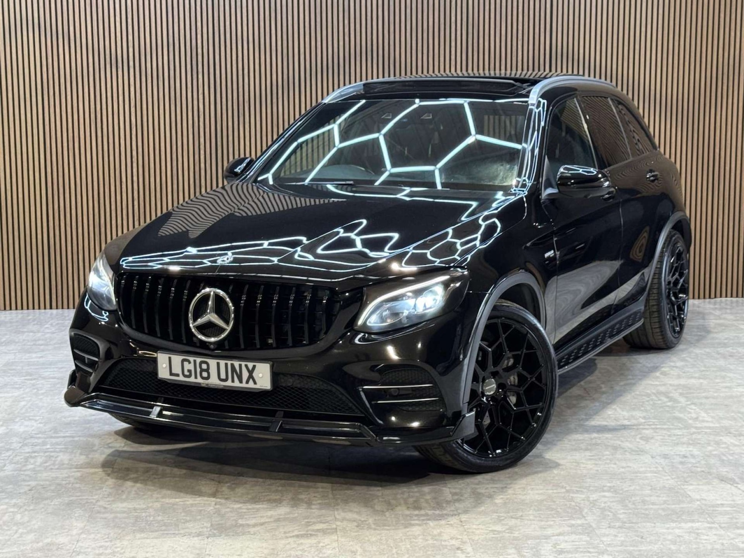 Used Mercedes-Benz GLC 2018 for sale - 77917747: Photo 34