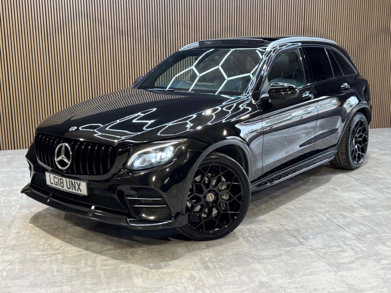 Used Mercedes-Benz GLC 2018 for sale - 77917747: Photo 35