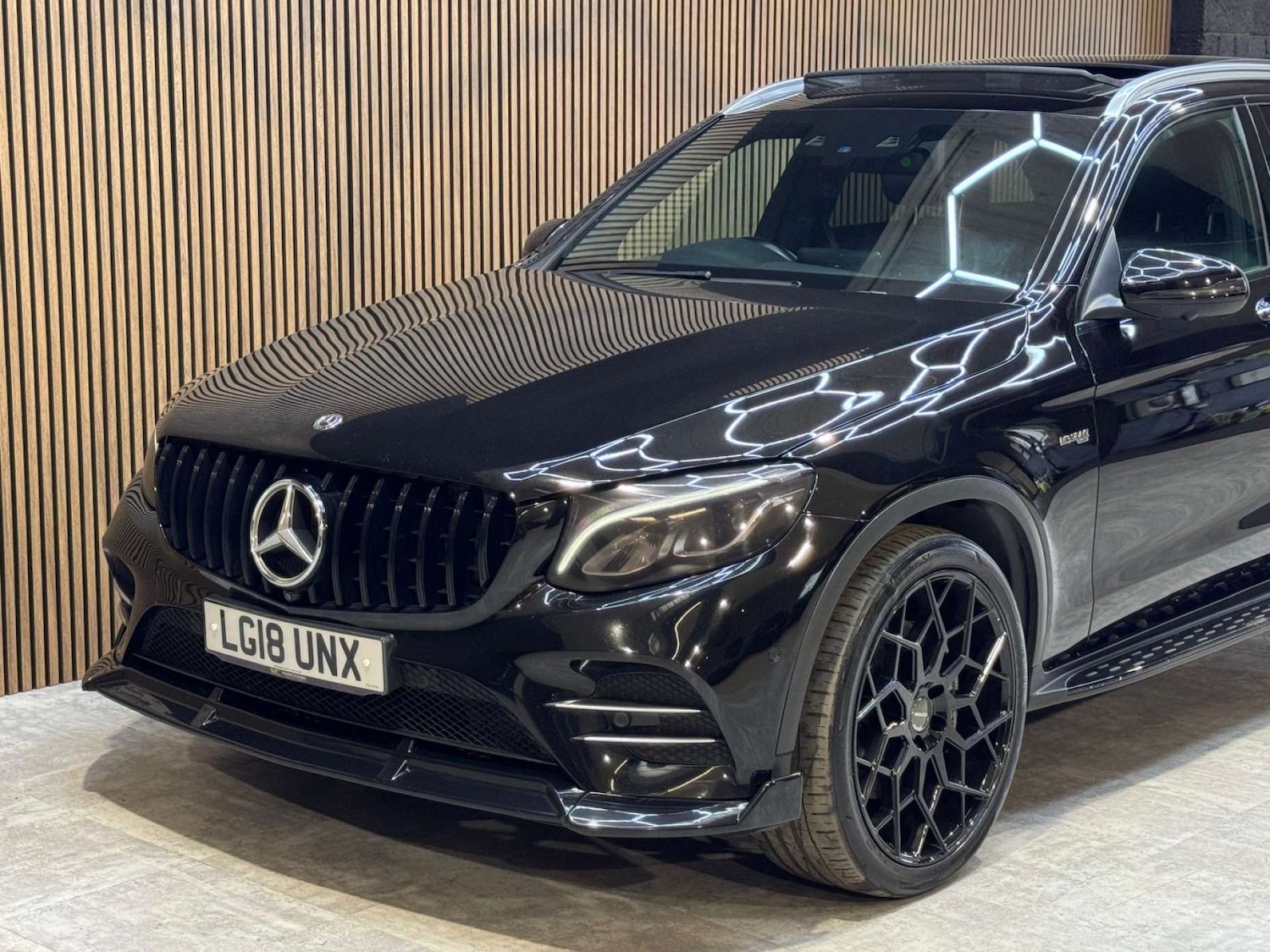 Used Mercedes-Benz GLC 2018 for sale - 77917747: Photo 36