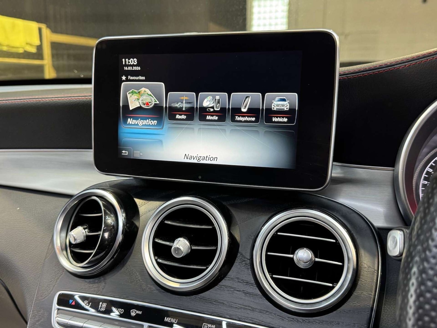 Used Mercedes-Benz GLC 2018 for sale - 77917747: Photo 51