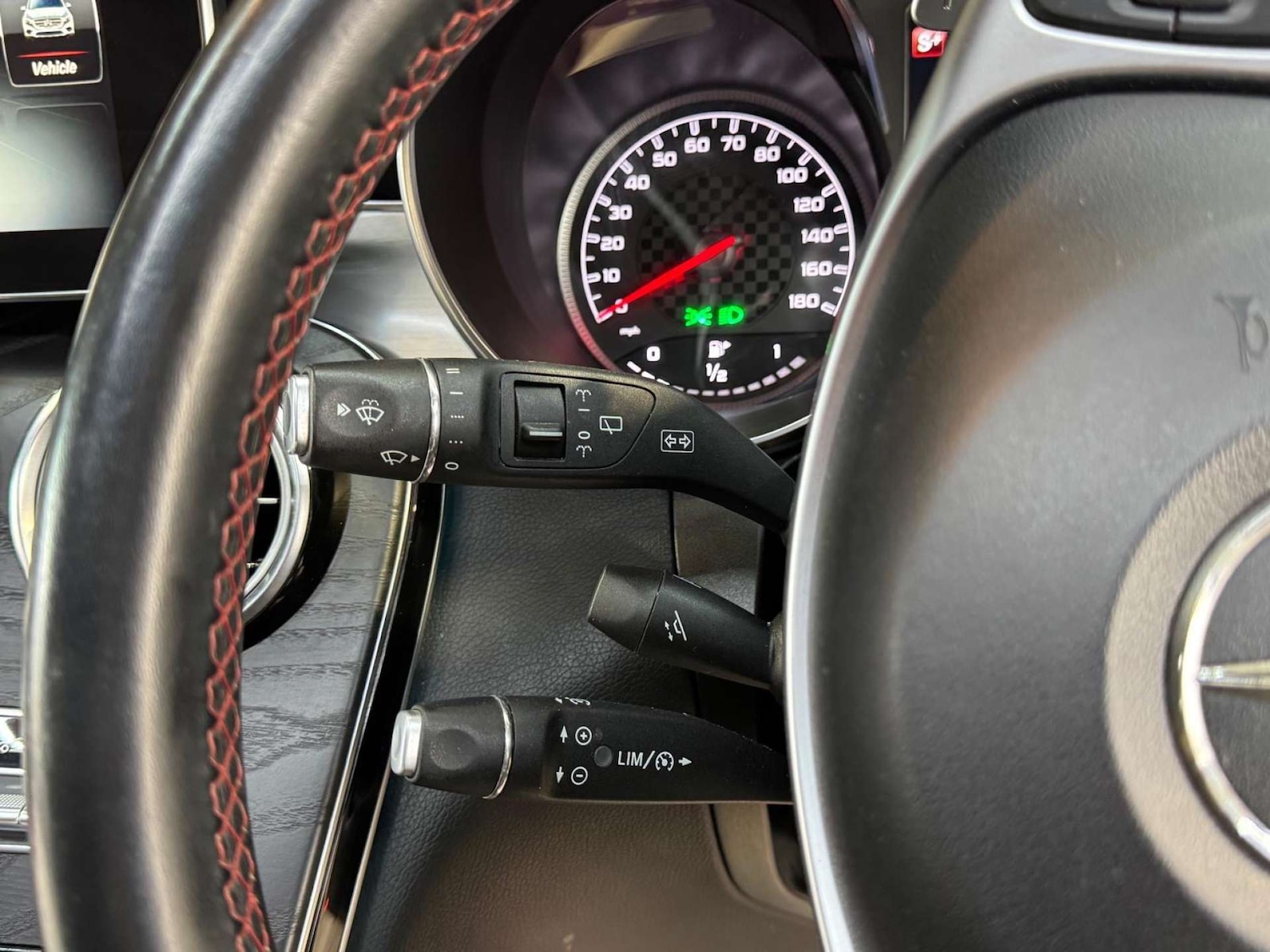 Used Mercedes-Benz GLC 2018 for sale - 77917747: Photo 56