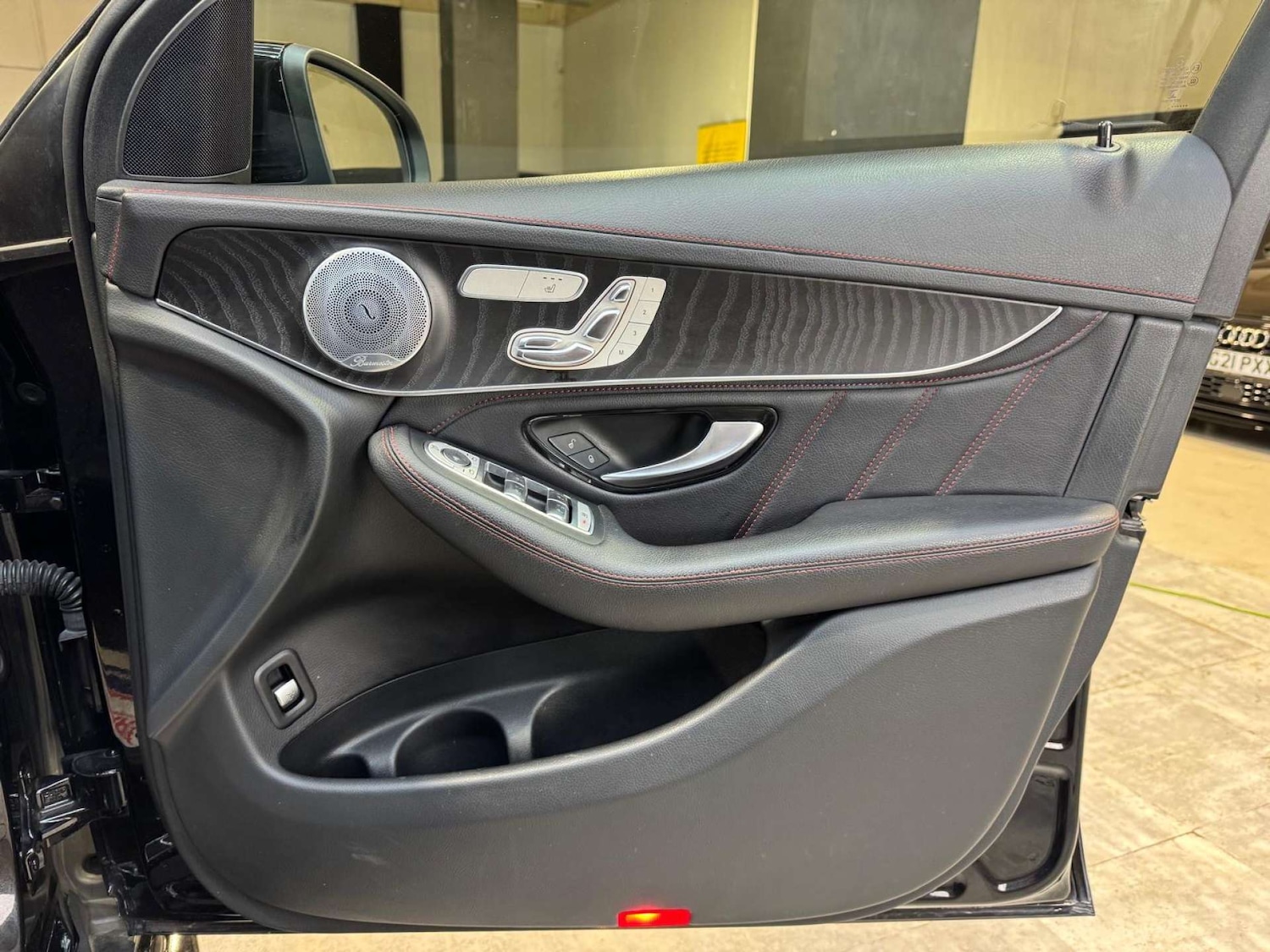 Used Mercedes-Benz GLC 2018 for sale - 77917747: Photo 58