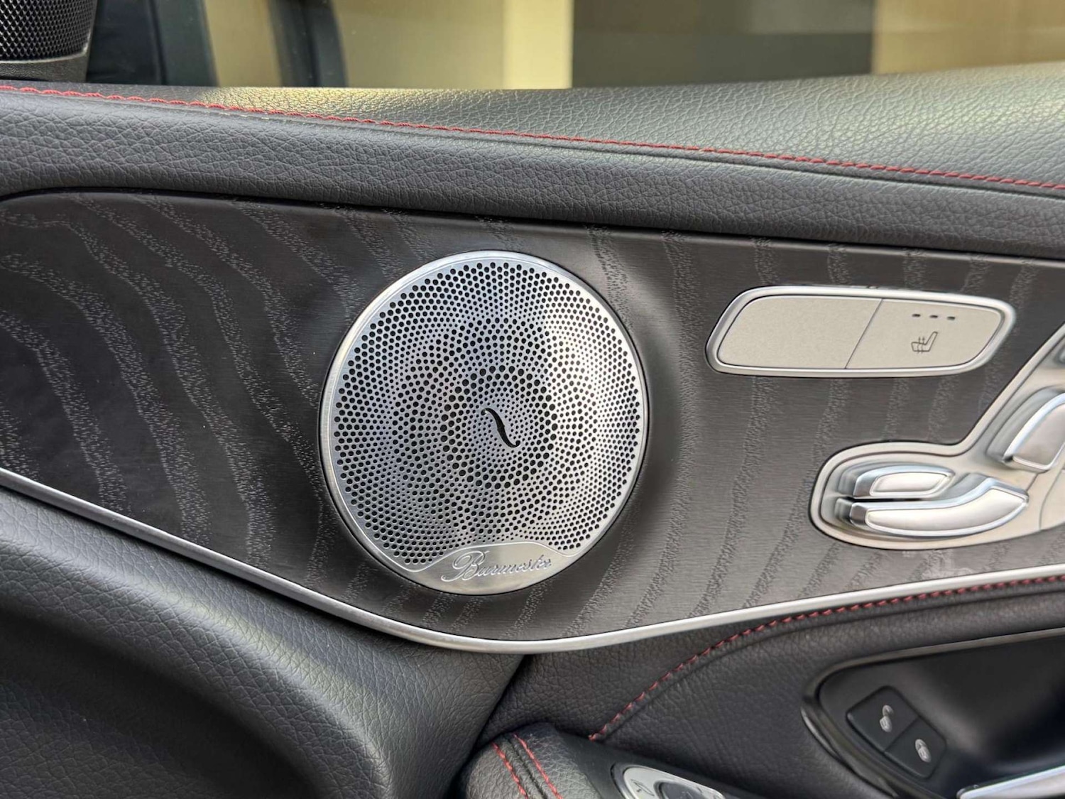 Used Mercedes-Benz GLC 2018 for sale - 77917747: Photo 61