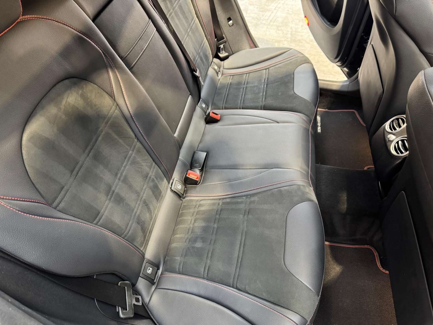 Used Mercedes-Benz GLC 2018 for sale - 77917747: Photo 63