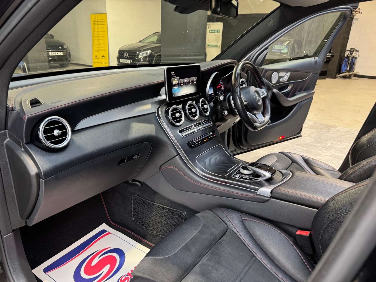 Used Mercedes-Benz GLC 2018 for sale - 77917747: Photo 71