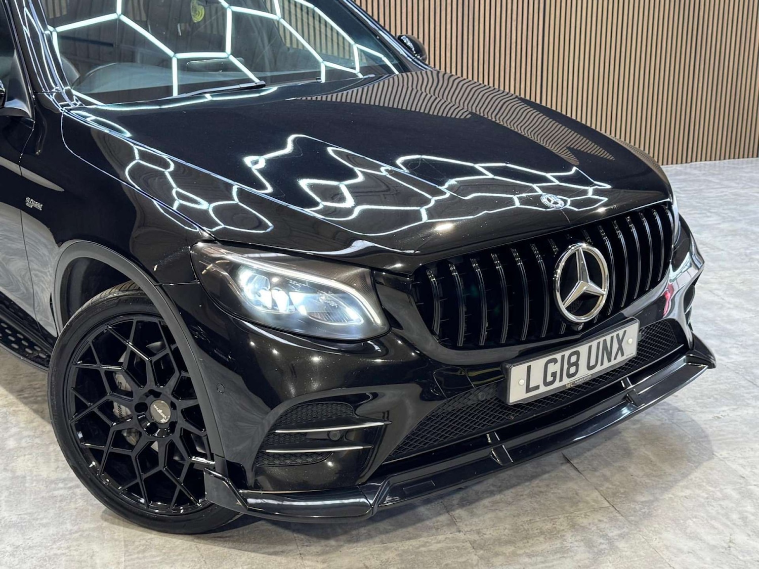 Used Mercedes-Benz GLC 2018 for sale - 77917747: Photo 8