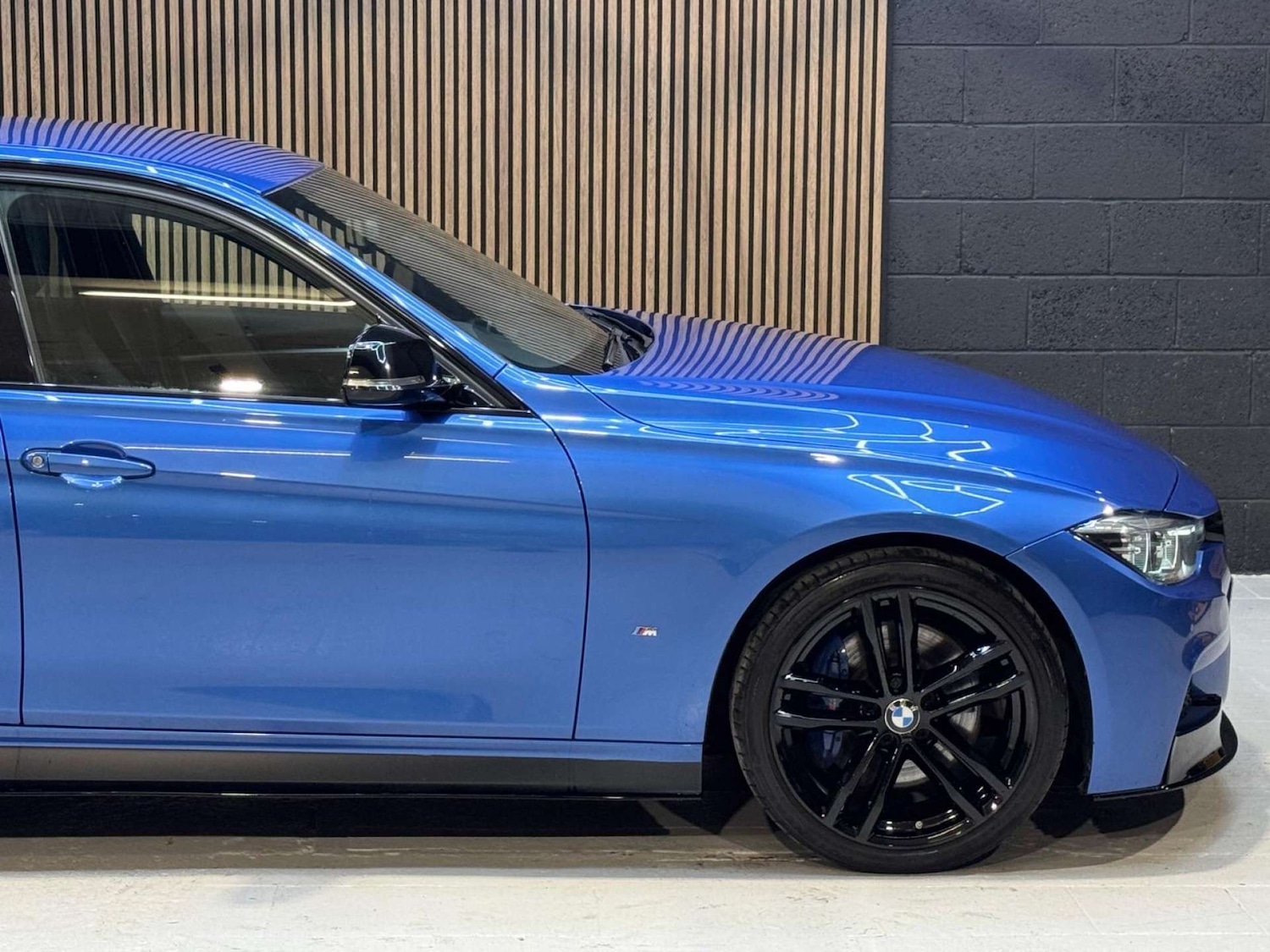 Used BMW 3 Series 2018 for sale - 76693612: Photo 14