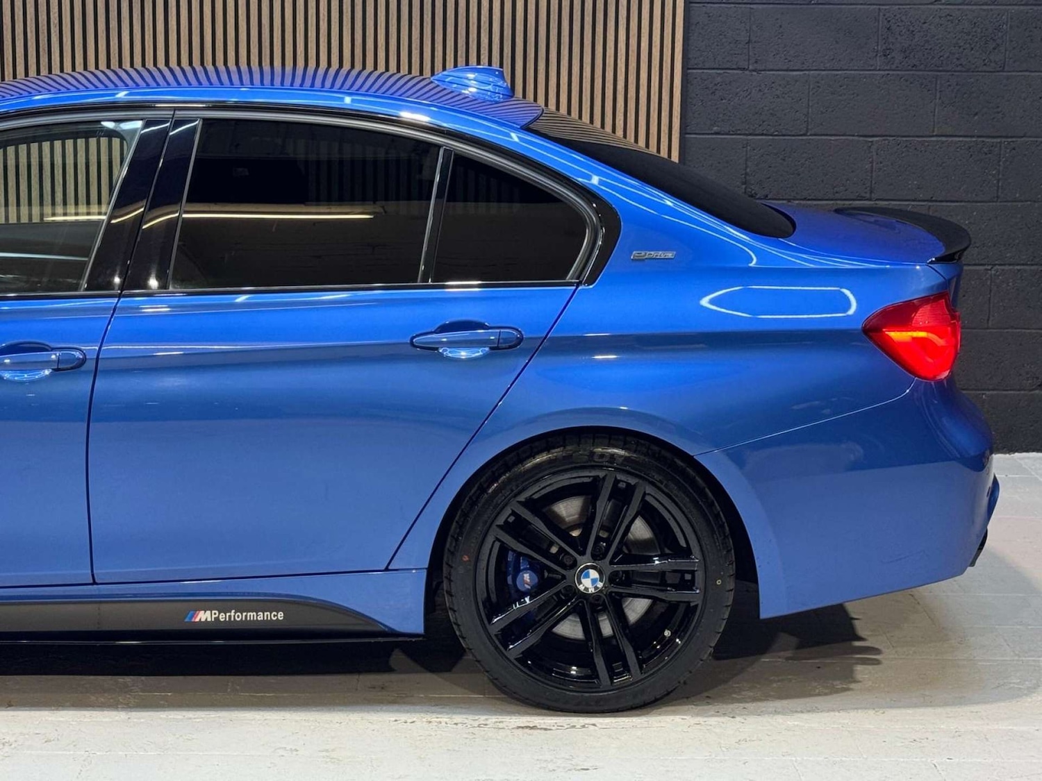 Used BMW 3 Series 2018 for sale - 76693612: Photo 29