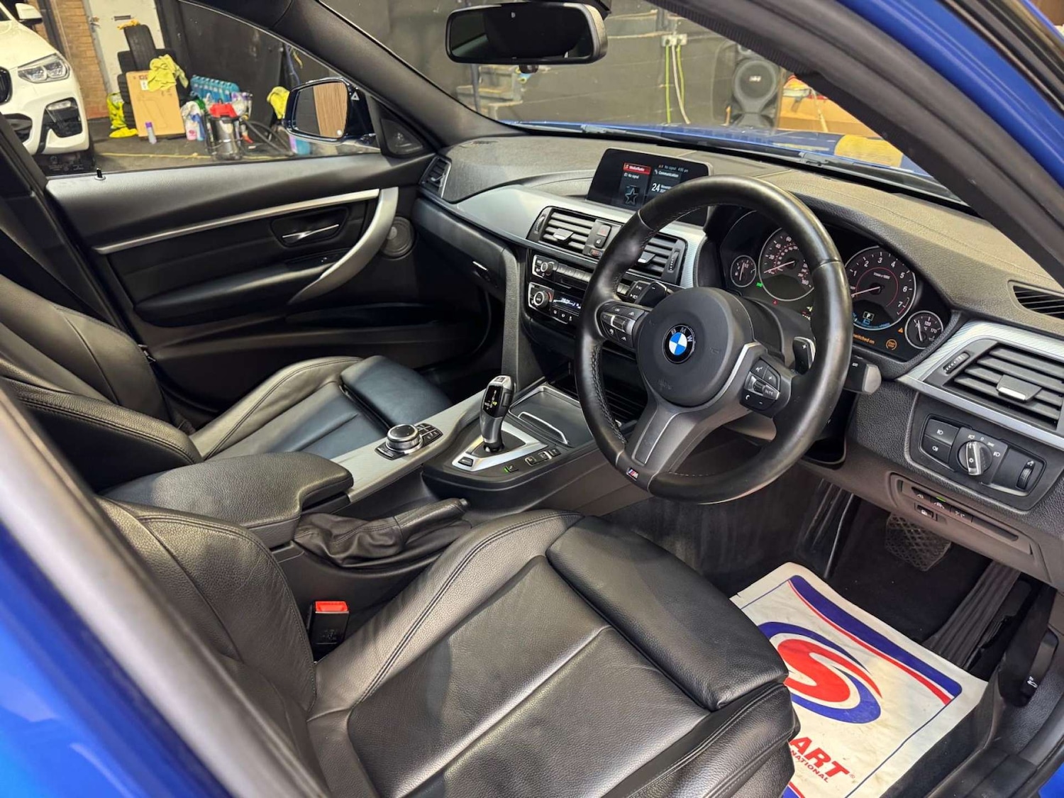 Used BMW 3 Series 2018 for sale - 76693612: Photo 3