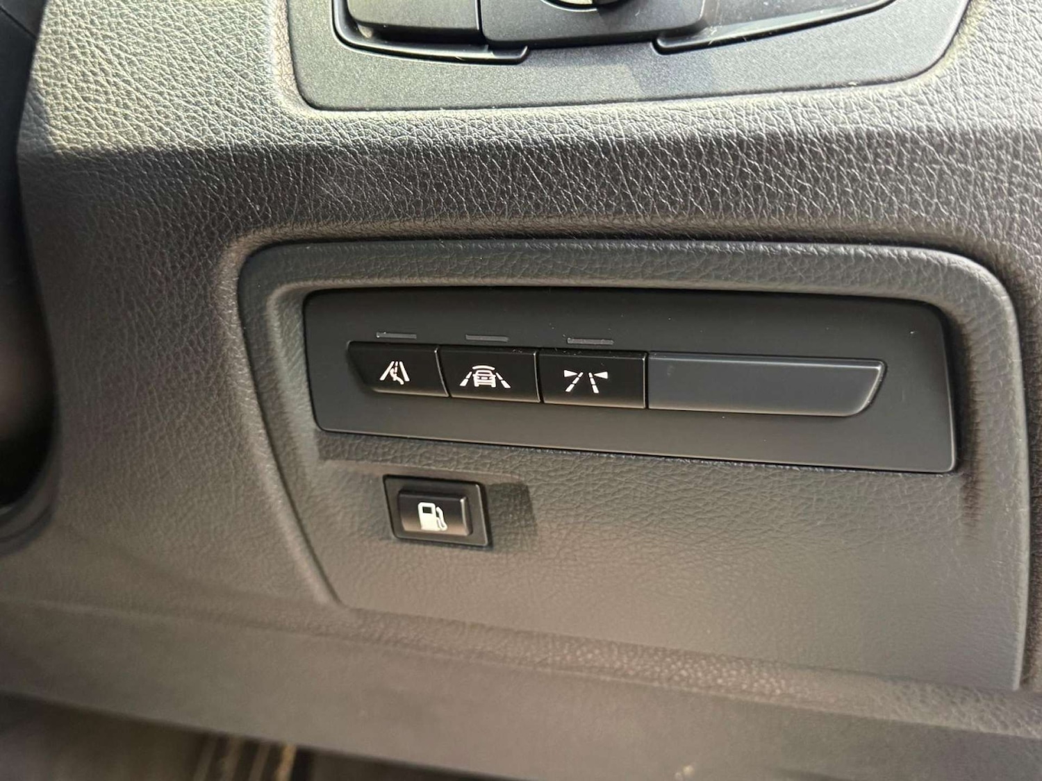 Used BMW 3 Series 2018 for sale - 76693612: Photo 46