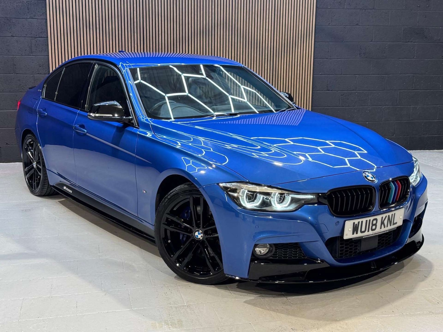 Used BMW 3 Series 2018 for sale - 76693612: Photo 7