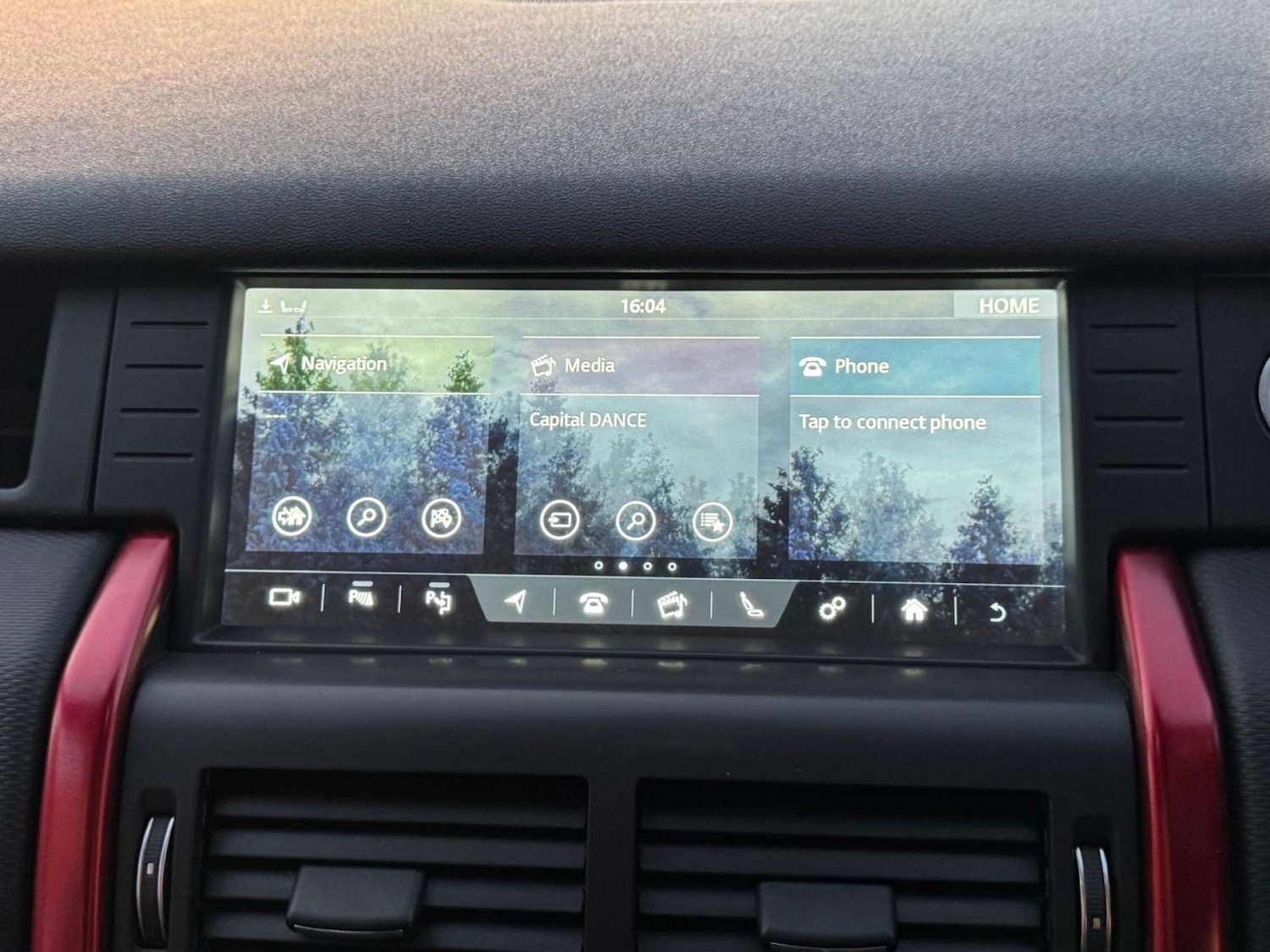 Used Land Rover Discovery Sport 2016 for sale - 76961802: Photo 41