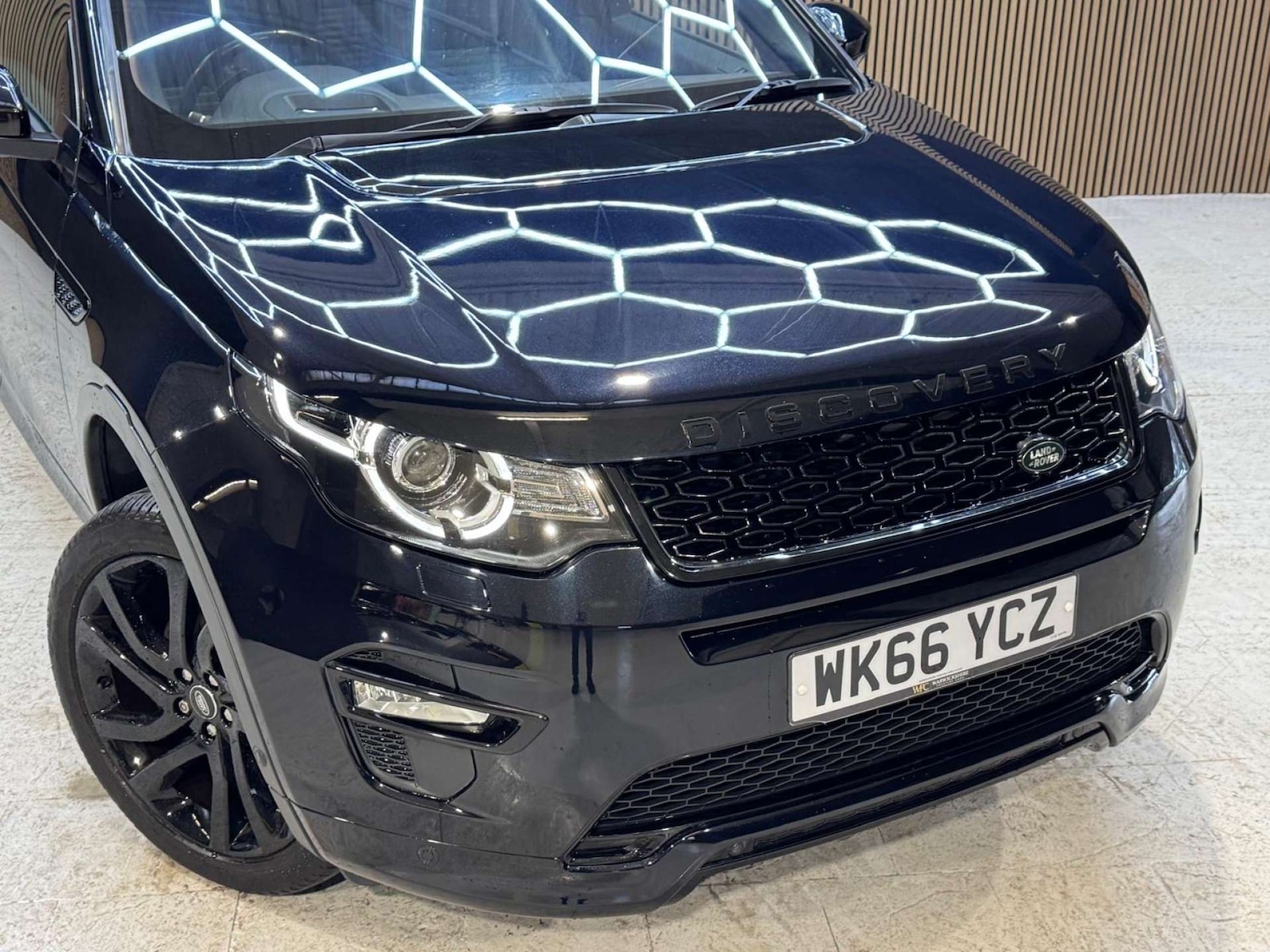 Used Land Rover Discovery Sport 2016 for sale - 76961802: Photo 7
