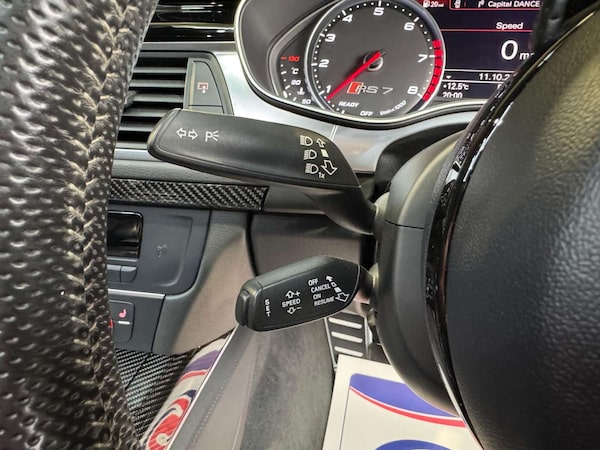 Used Audi RS7 2015 for sale - 76280344: Photo 31