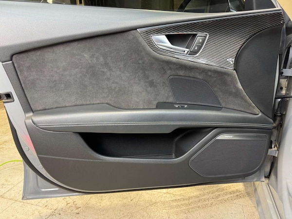 Used Audi RS7 2015 for sale - 76280344: Photo 35