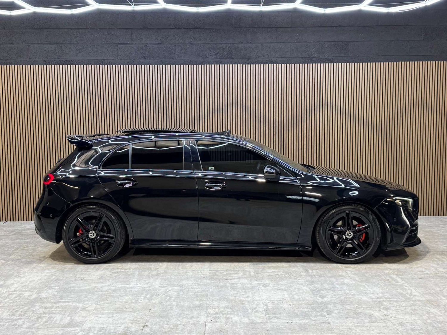 Used Mercedes-Benz A-Class 2019 for sale - 77990076: Photo 15