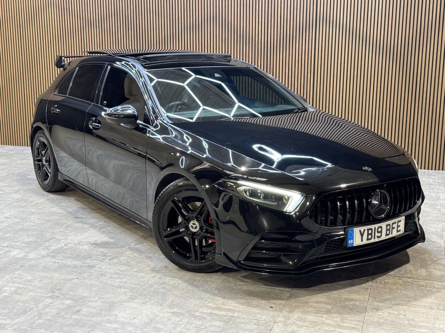 Used Mercedes-Benz A-Class 2019 for sale - 77990076: Photo 16