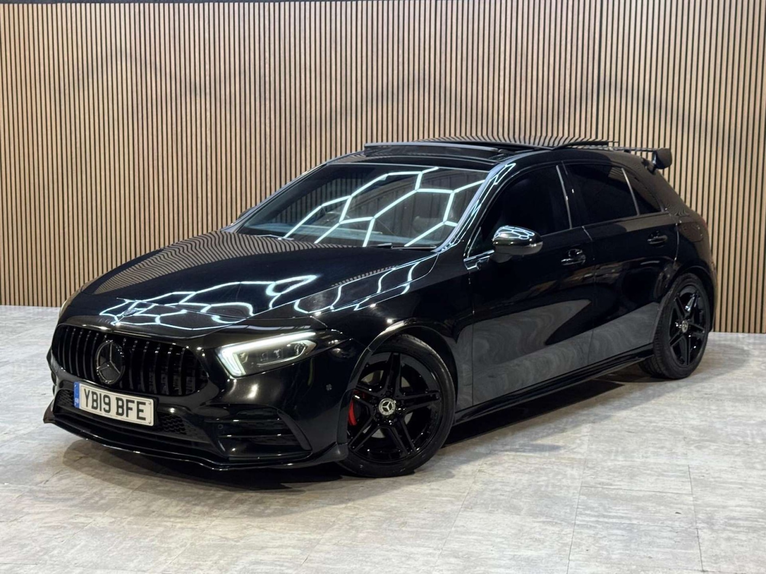 Used Mercedes-Benz A-Class 2019 for sale - 77990076: Photo 37