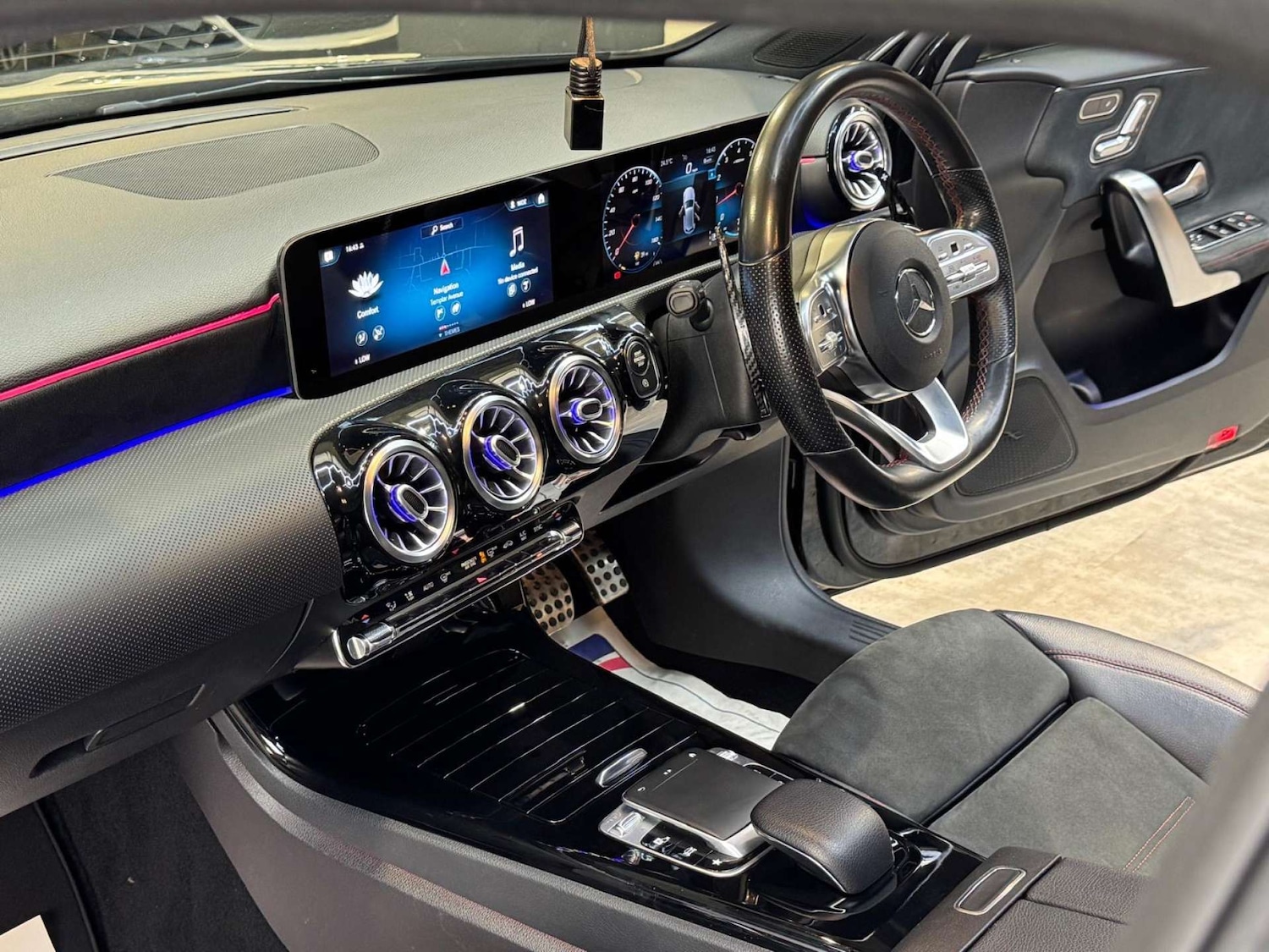 Used Mercedes-Benz A-Class 2019 for sale - 77990076: Photo 78