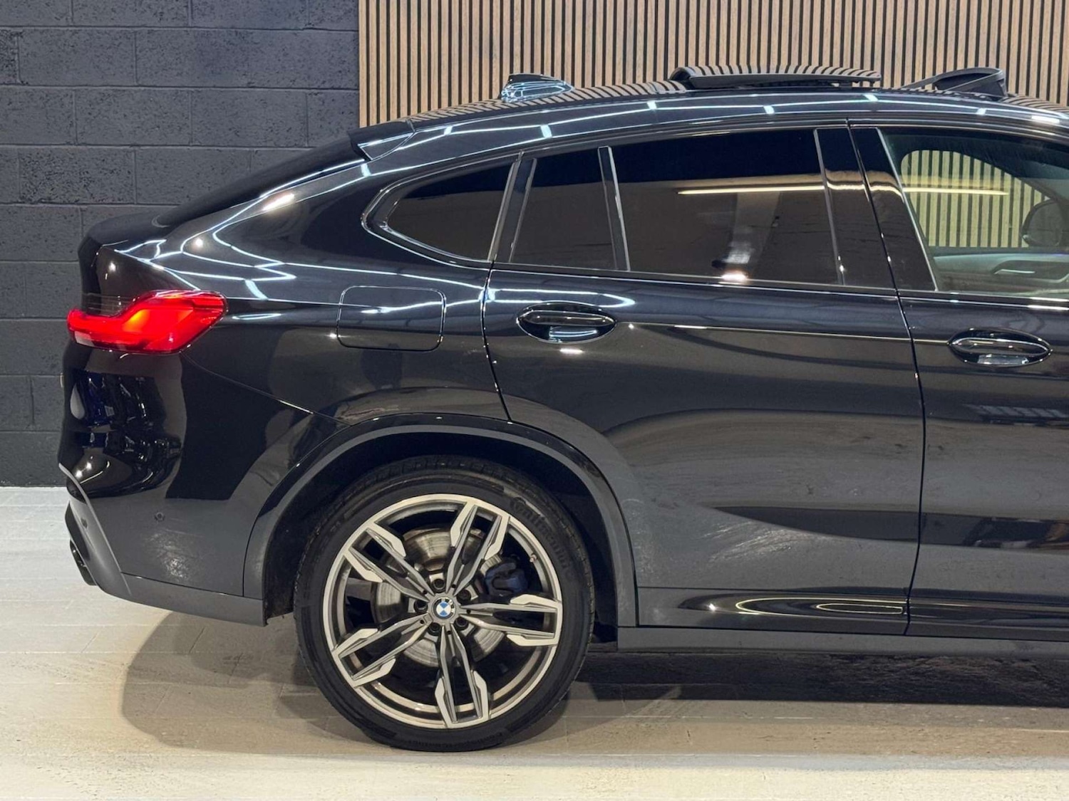 Used BMW X4 2018 for sale - 76693596: Photo 13