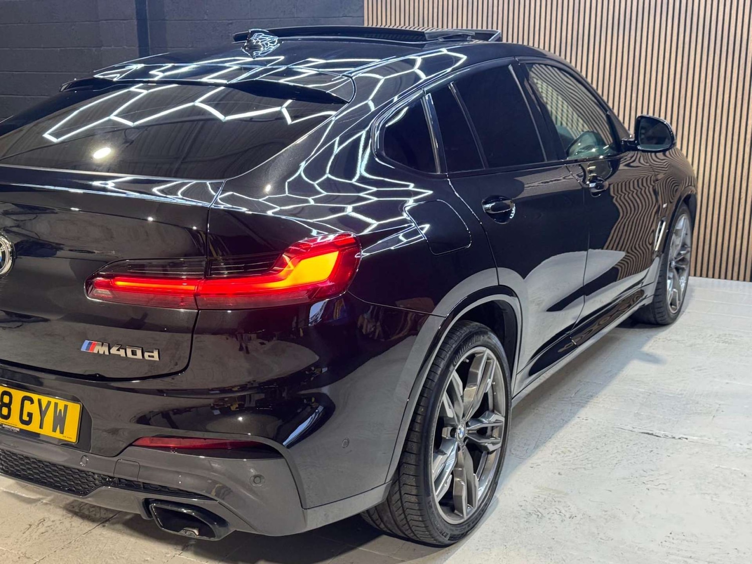 Used BMW X4 2018 for sale - 76693596: Photo 20