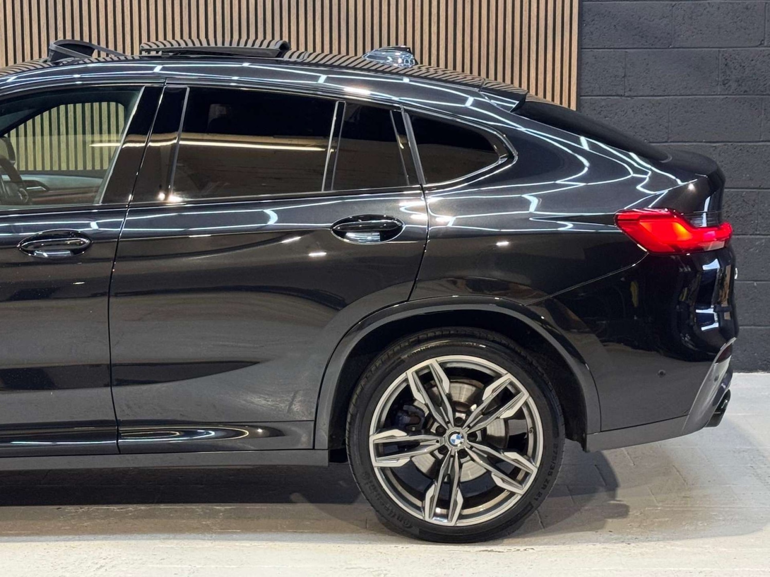 Used BMW X4 2018 for sale - 76693596: Photo 24