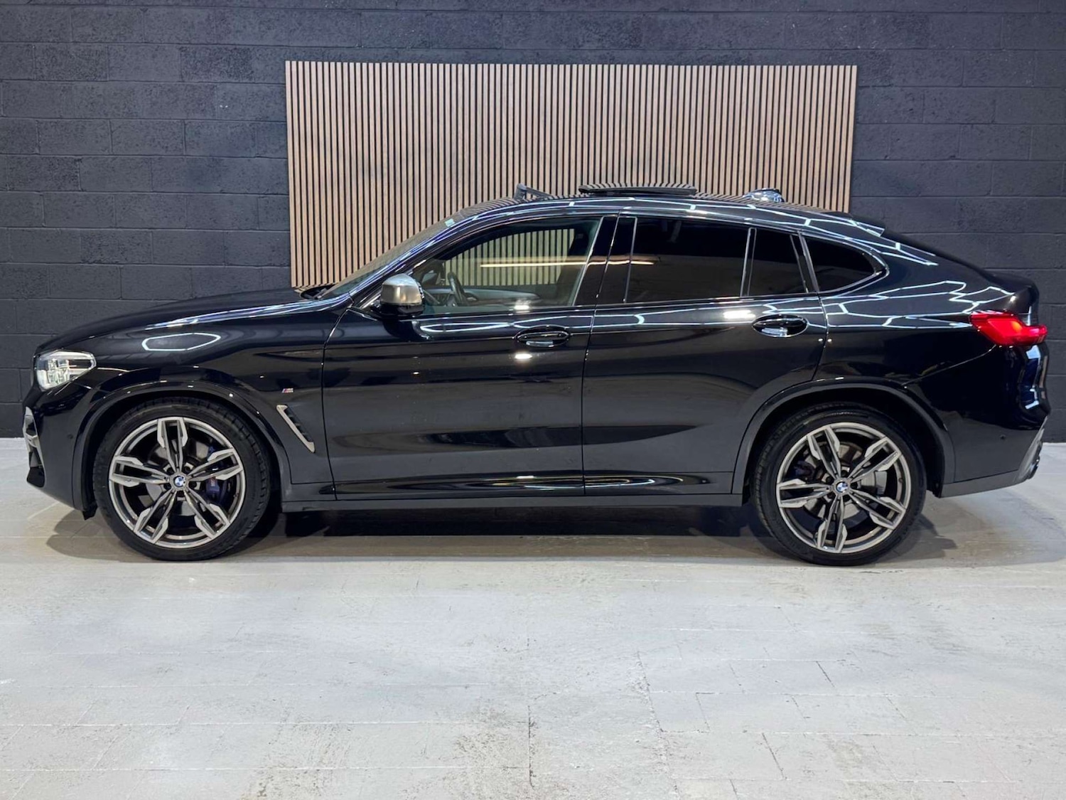 Used BMW X4 2018 for sale - 76693596: Photo 25