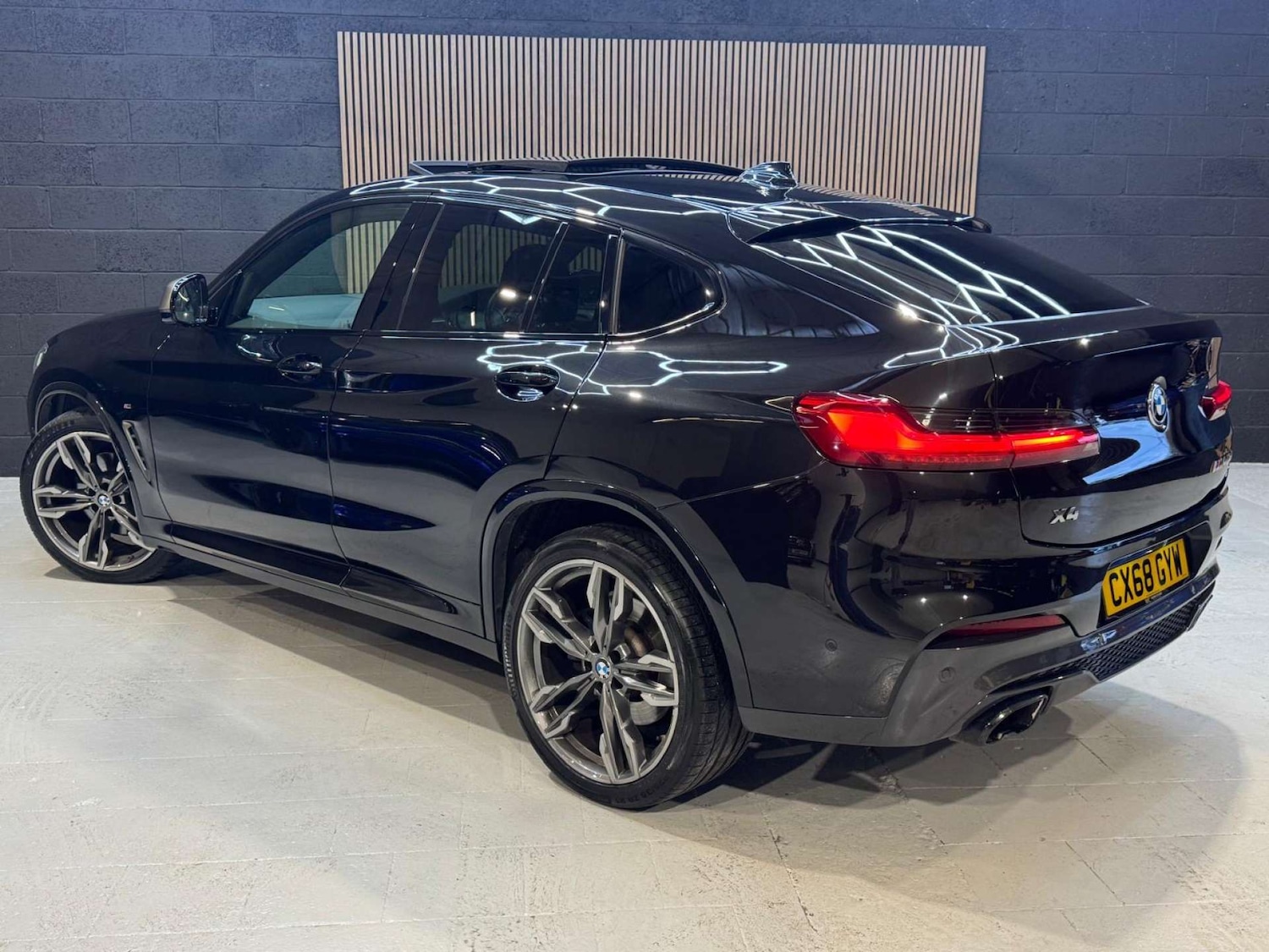 Used BMW X4 2018 for sale - 76693596: Photo 26