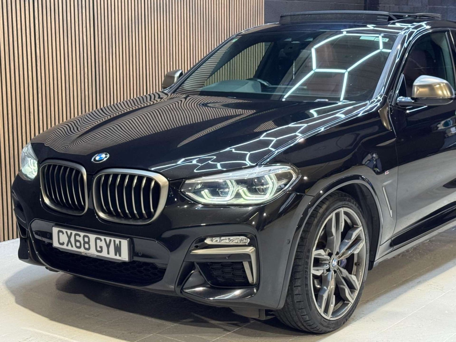 Used BMW X4 2018 for sale - 76693596: Photo 27