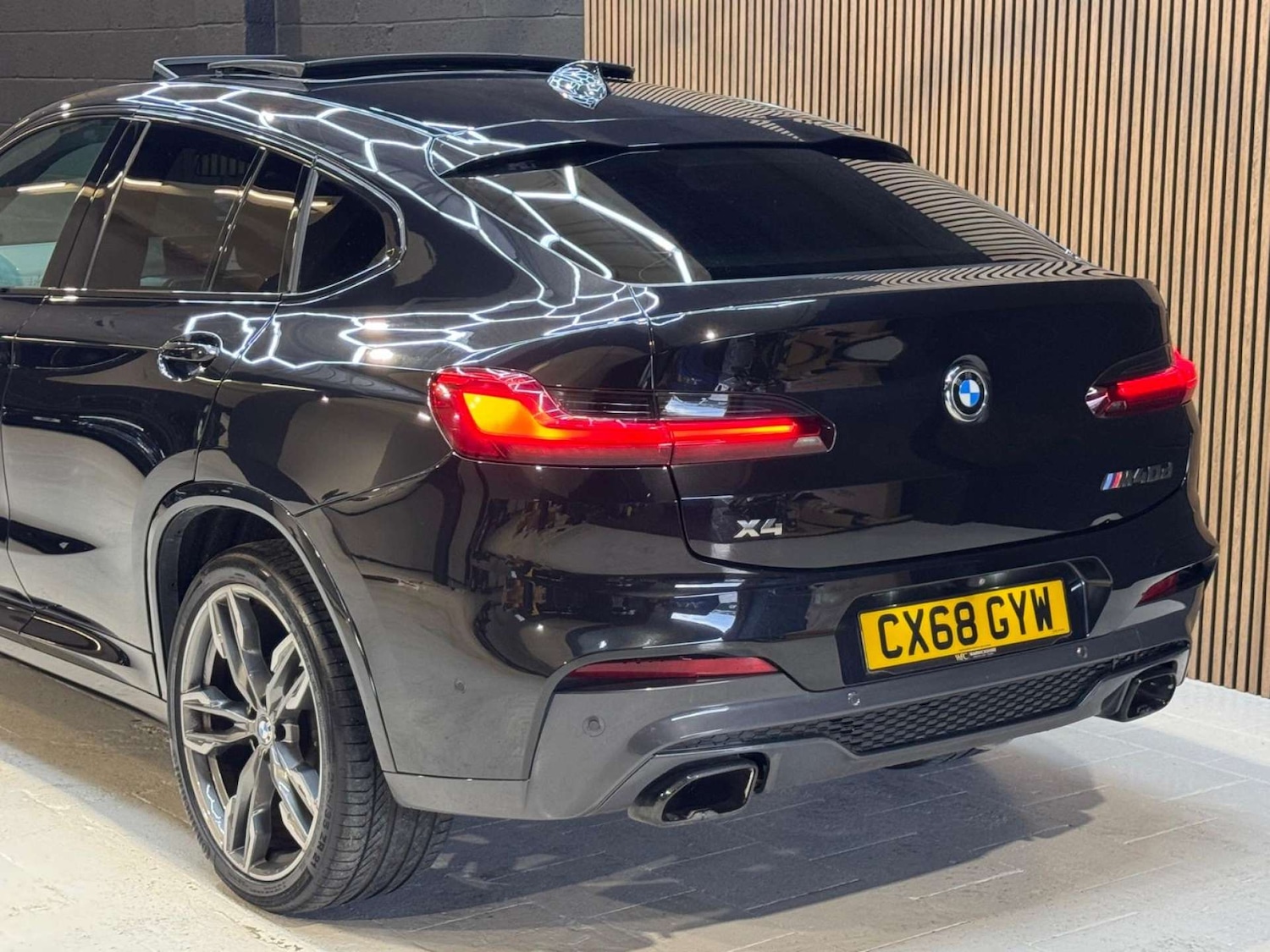 Used BMW X4 2018 for sale - 76693596: Photo 28